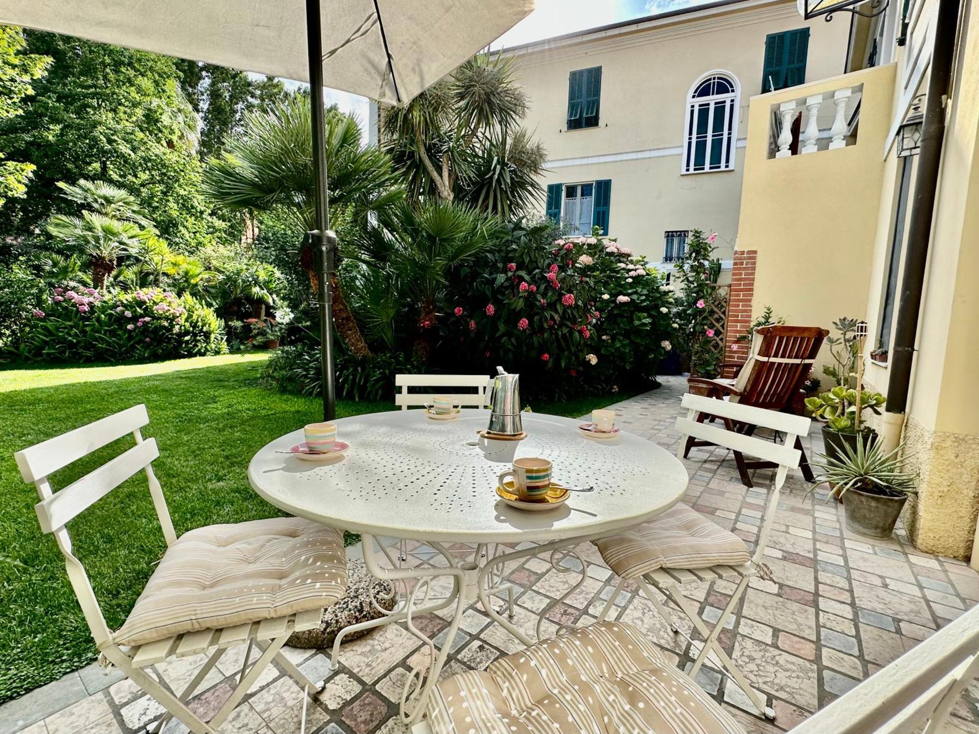 Villa Angelina Casa Limone Vallecrosia Buitenkant foto