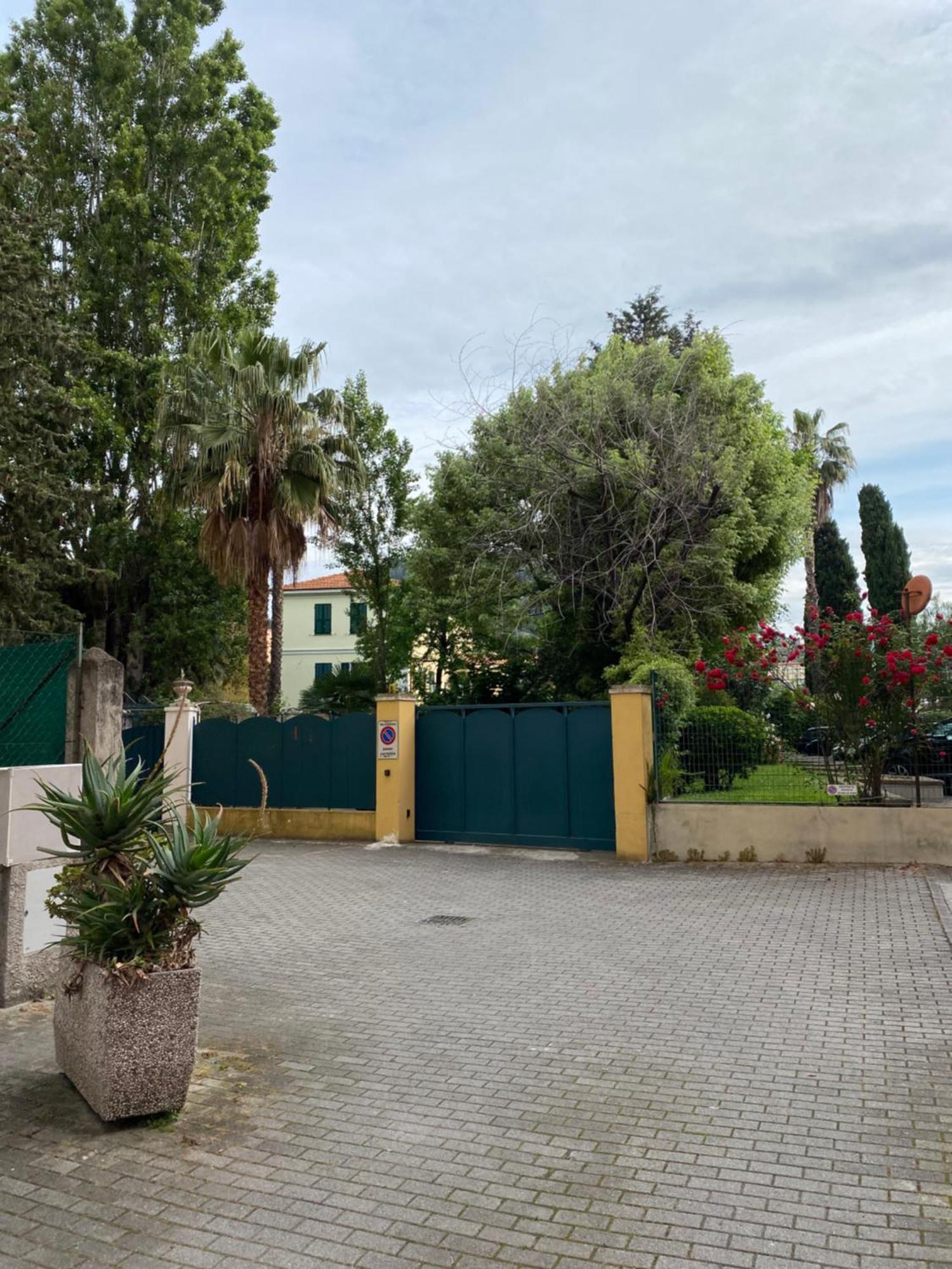 Villa Angelina Casa Limone Vallecrosia Buitenkant foto